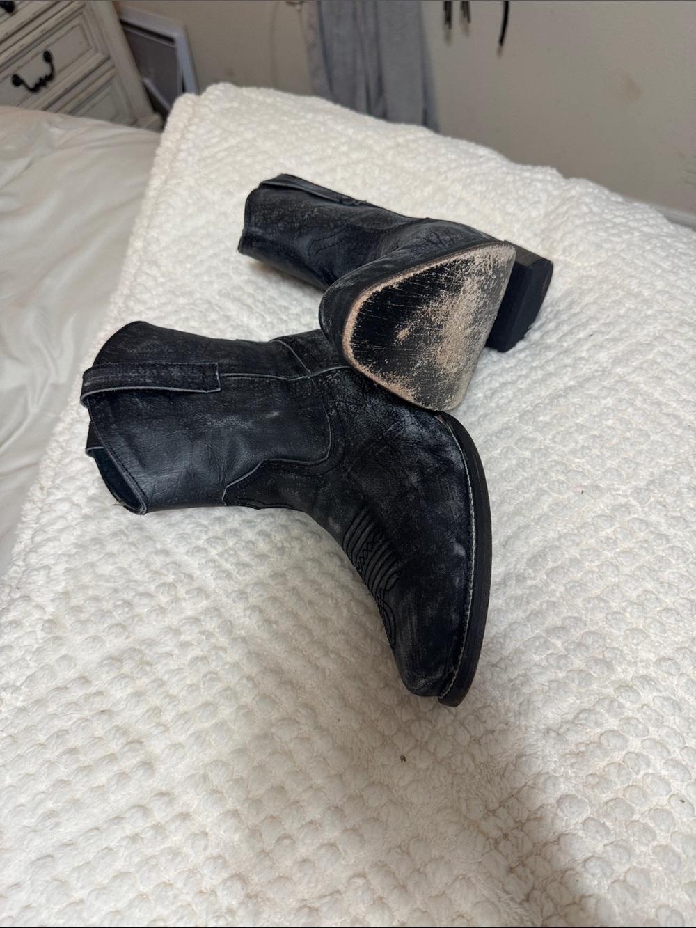Roper Black Distressed Leather Western Ankle Boots